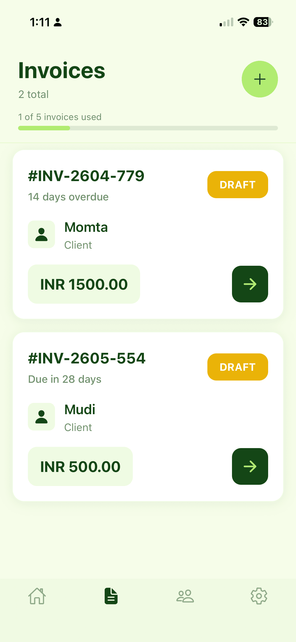 Wageasy invoice list with status tracking